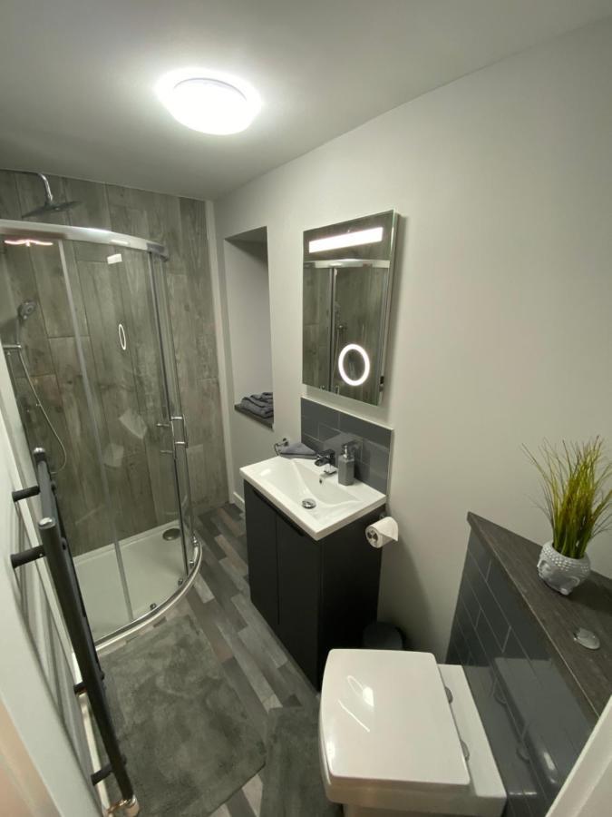 Shore Street Apartments إينفيرنيس المظهر الخارجي الصورة