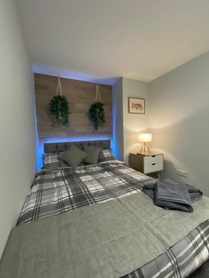 Shore Street Apartments إينفيرنيس المظهر الخارجي الصورة